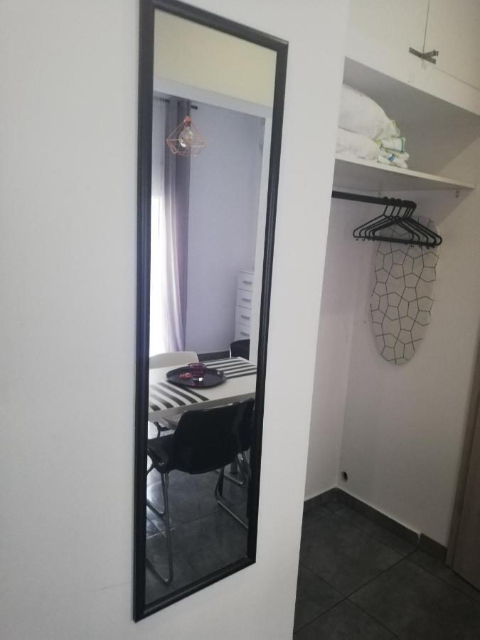Apartment By The Sea,Neoi Epivates Beach, Thessaloniki Neoi Epivatai Buitenkant foto